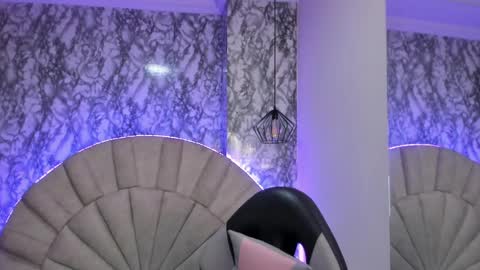 Valuh  online show from February 19, 6:21 pm