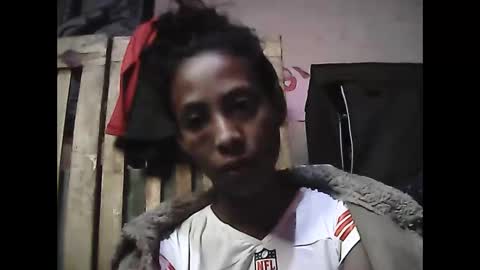 valysexyhot online show from April 12, 1:32 am