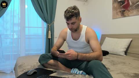 Snapshot of valyvalisimo chatting on February 6, 6:29 am valyvalisimo online show from February 6, 6:29 am