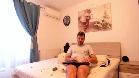 Snapshot of valyvalisimo chatting on March 4, 6:08 am valyvalisimo online show from March 4, 6:08 am