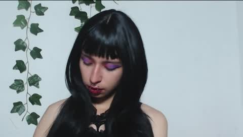 Snapshot of vamp_mooon chatting on April 12, 6:40 am vamp online show from April 12, 6:40 am