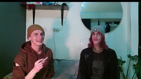 Snapshot of vamp_noah chatting on February 8, 2:26 am Vamp Noah and Dan online show from February 8, 2:26 am