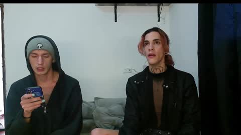 Snapshot of vamp_noah chatting on February 19, 6:43 pm Vamp Noah and Dan online show from February 19, 6:43 pm