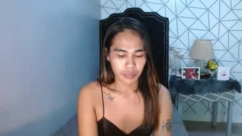 Snapshot of vampy_ebony_laxine chatting on January 10, 8:49 am vampy_ebony_laxine online show from January 10, 8:49 am