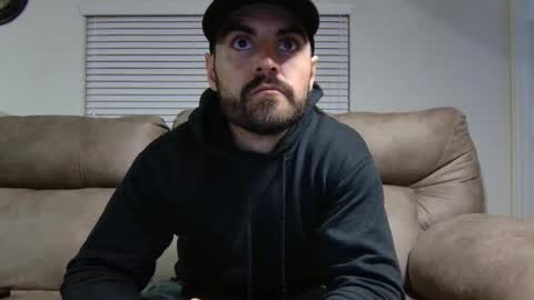 Snapshot of vampz888 chatting on December 3, 5:59 am HUNG LATINO 888 bigcock fit athletic latino online show from December 3, 5:59 am