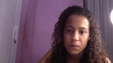 Snapshot of van_priva chatting on February 20, 12:08 am van_priva online show from February 20, 12:08 am