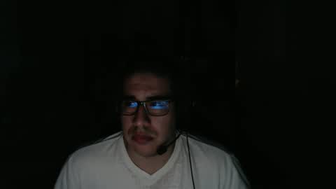 Snapshot of vancoserx111 chatting on May 19, 3:24 am vancoserx111 online show from May 19, 3:24 am