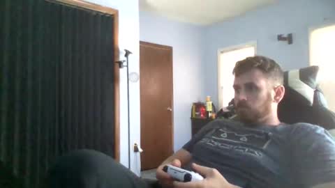 Vandal2021 online show from November 17, 3:18 pm