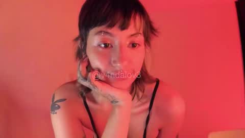 Snapshot of vandalovee chatting on November 30, 11:09 pm Babi Alu online show from November 30, 11:09 pm