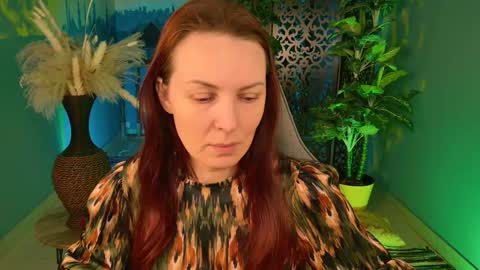 Snapshot of vandarossi chatting on November 23, 5:18 am Vanda online show from November 23, 5:18 am