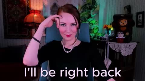 Snapshot of vandarossi chatting on November 30, 9:24 am Vanda online show from November 30, 9:24 am