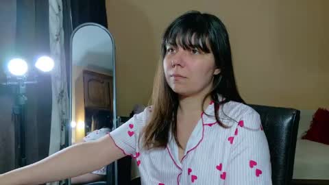 Snapshot of vandifive chatting on April 23, 8:00 pm Vandi online show from April 23, 8:00 pm