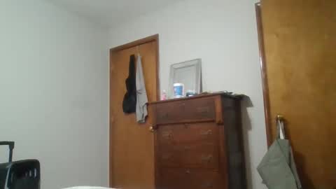 greeneyebandit online show from April 27, 10:57 am