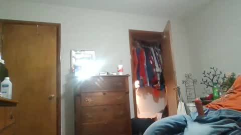 Snapshot of vanessa3211 chatting on May 3, 10:21 am greeneyebandit online show from May 3, 10:21 am
