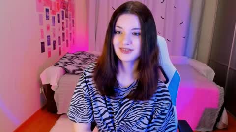 Snapshot of vanessa_brills chatting on February 8, 1:22 am Vanessa online show from February 8, 1:22 am