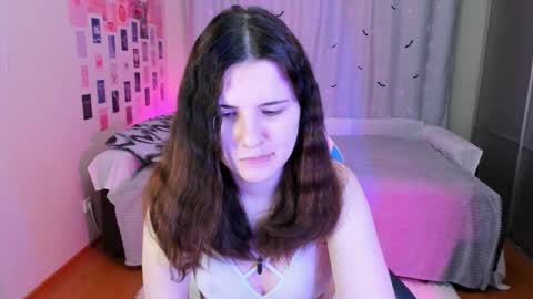 Snapshot of vanessa_brills chatting on February 21, 3:56 am Vanessa online show from February 21, 3:56 am