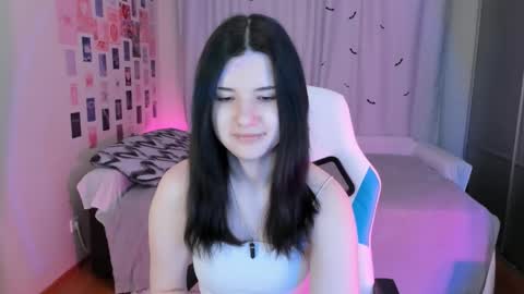 Snapshot of vanessa_brills chatting on March 2, 5:01 am Vanessa online show from March 2, 5:01 am