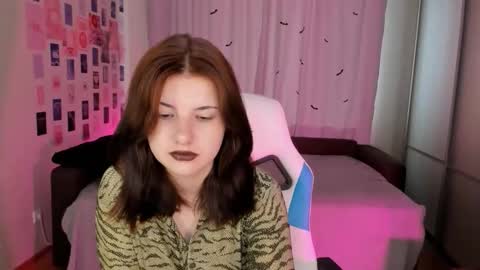 Snapshot of vanessa_brills chatting on September 15, 5:51 am Vanessa online show from September 15, 5:51 am