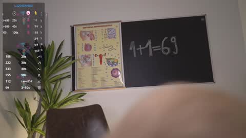 Vanessa online show from December 3, 9:33 am