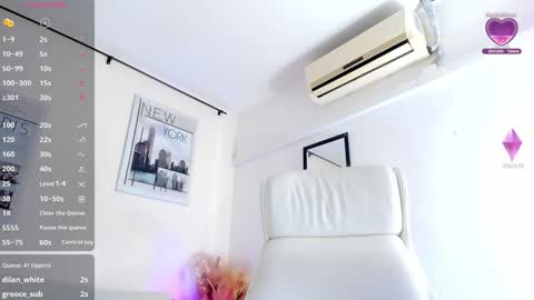 Snapshot of vanessa_gonzaless chatting on February 3, 3:06 pm Vanessa online show from February 3, 3:06 pm