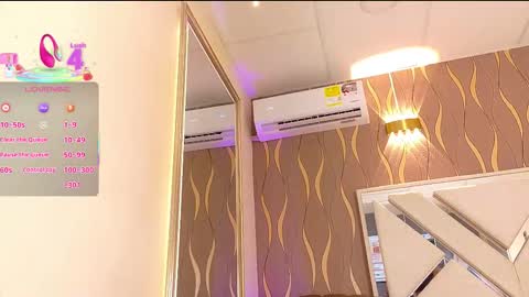 Snapshot of vanessa_guzman1 chatting on September 12, 12:38 pm online show from September 12, 12:38 pm