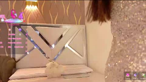 Snapshot of vanessa_guzman1 chatting on September 14, 1:21 pm online show from September 14, 1:21 pm