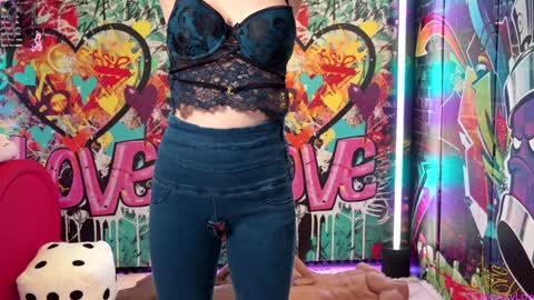  Vanessa  online show from January 17, 4:54 pm