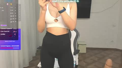 Vanessa online show from April 21, 5:28 pm