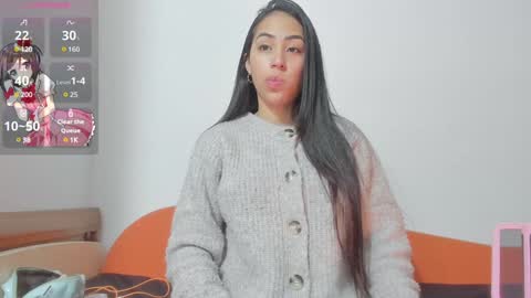 vanessaadol online show from January 13, 9:30 am