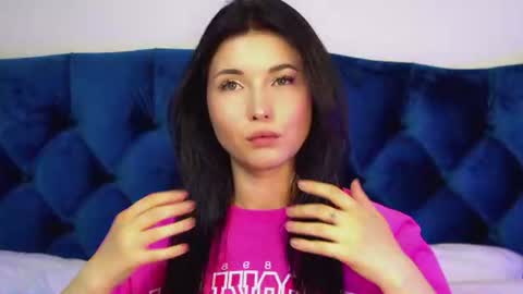 Snapshot of vanessacelesti chatting on June 21, 7:05 pm Vanessa online show from June 21, 7:05 pm