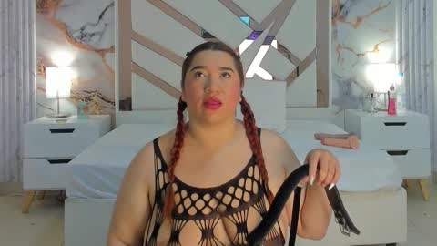 Snapshot of vanessahard_as chatting on October 7, 8:17 pm Vanessa Hard online show from October 7, 8:17 pm