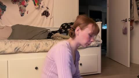 Snapshot of vanessapark chatting on April 30, 1:34 am Vanessa online show from April 30, 1:34 am