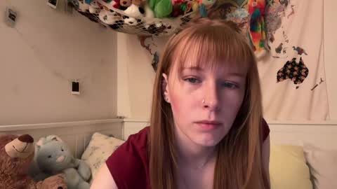 Snapshot of vanessapark chatting on May 2, 11:43 pm Vanessa online show from May 2, 11:43 pm