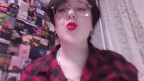 Snapshot of vanessashadow chatting on September 26, 4:22 pm vanessashadow online show from September 26, 4:22 pm