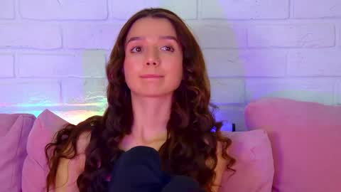 VanessaVienne online show from April 5, 4:26 pm