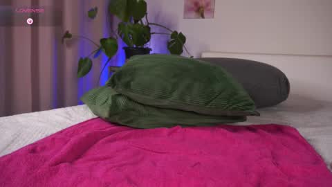 Vanessa online show from February 5, 9:19 pm