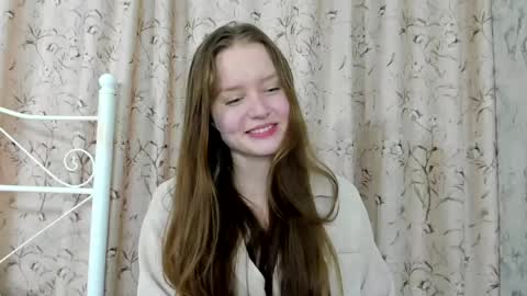 Luna online show from April 23, 5:37 pm