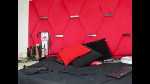 Snapshot of vanezalozano0 chatting on October 23, 4:56 am Vaneza online show from October 23, 4:56 am