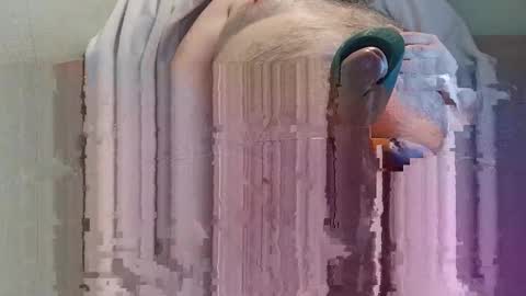 Snapshot of vanfran chatting on February 27, 4:01 am vanfran online show from February 27, 4:01 am