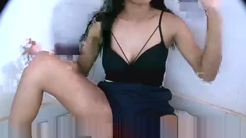 vanih27 online show from February 23, 9:28 am