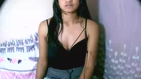Snapshot of vanih27 chatting on July 24, 7:34 pm vanih27 online show from July 24, 7:34 pm