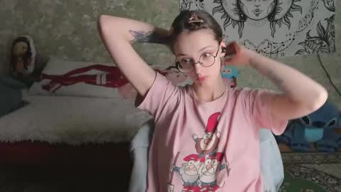 Adelina online show from April 25, 5:54 pm