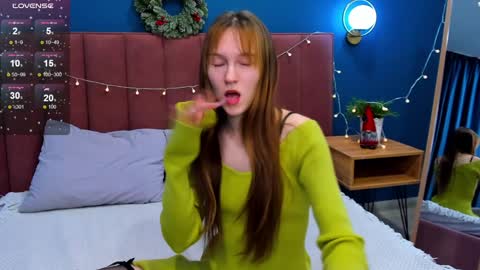 Sofia online show from December 10, 4:24 am