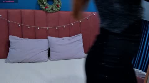 Sofia online show from December 23, 12:57 am