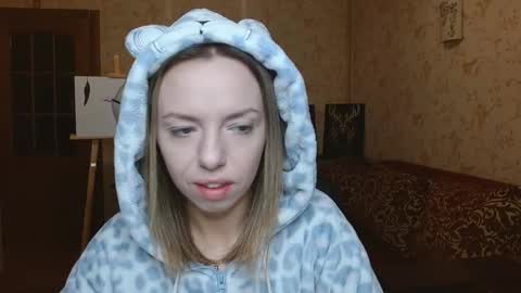 VanillaMuffin online show from October 5, 6:01 am