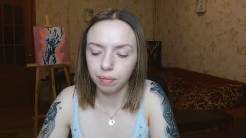 VanillaMuffin online show from March 6, 6:10 am