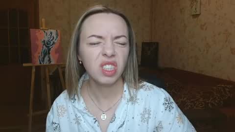 VanillaMuffin online show from April 21, 5:58 am