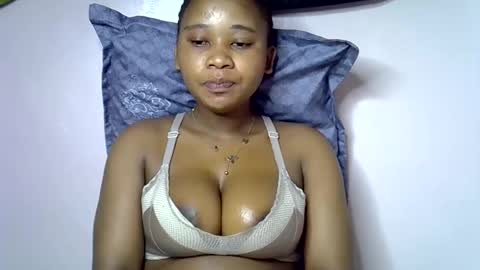 vanillavenus online show from November 13, 4:11 am