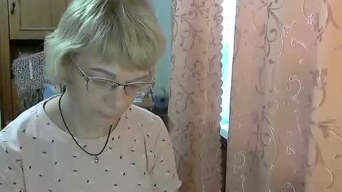 Snapshot of vanillaxcreamy chatting on December 8, 11:14 am Vanillaxcreamy online show from December 8, 11:14 am