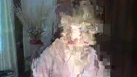 Snapshot of vanillaxcreamy chatting on January 13, 12:24 pm Vanillaxcreamy online show from January 13, 12:24 pm